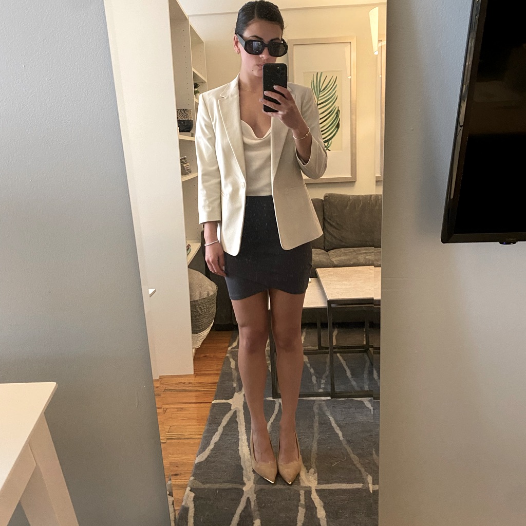 Aritzia (Babaton) Blazer For Spring